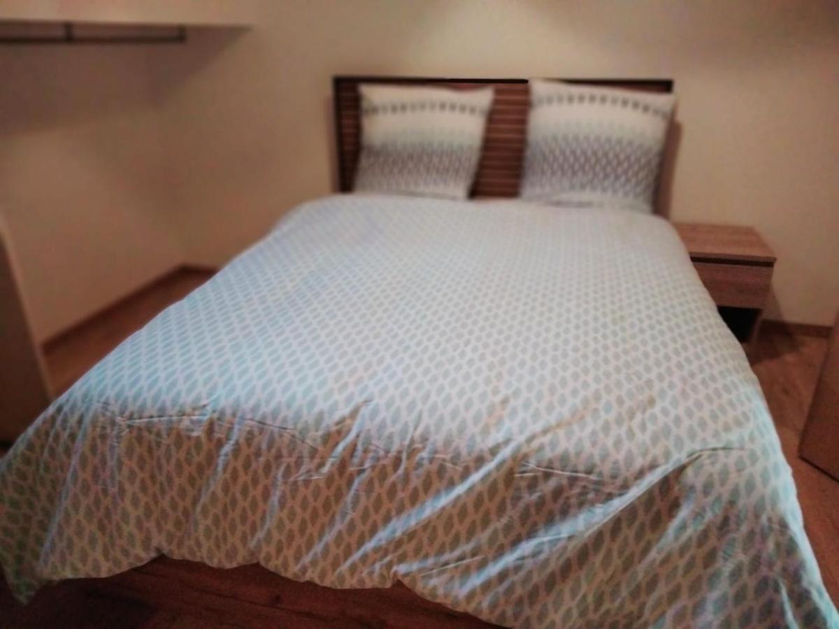3 Renove Et Spacieux, Entierement Meuble Appartement